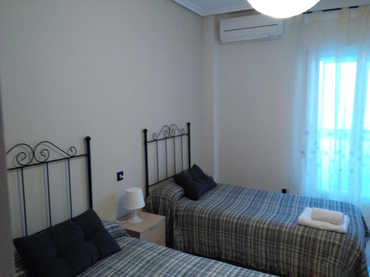 Appartement Vivienda Turistica Bufer à Úbeda Extérieur photo