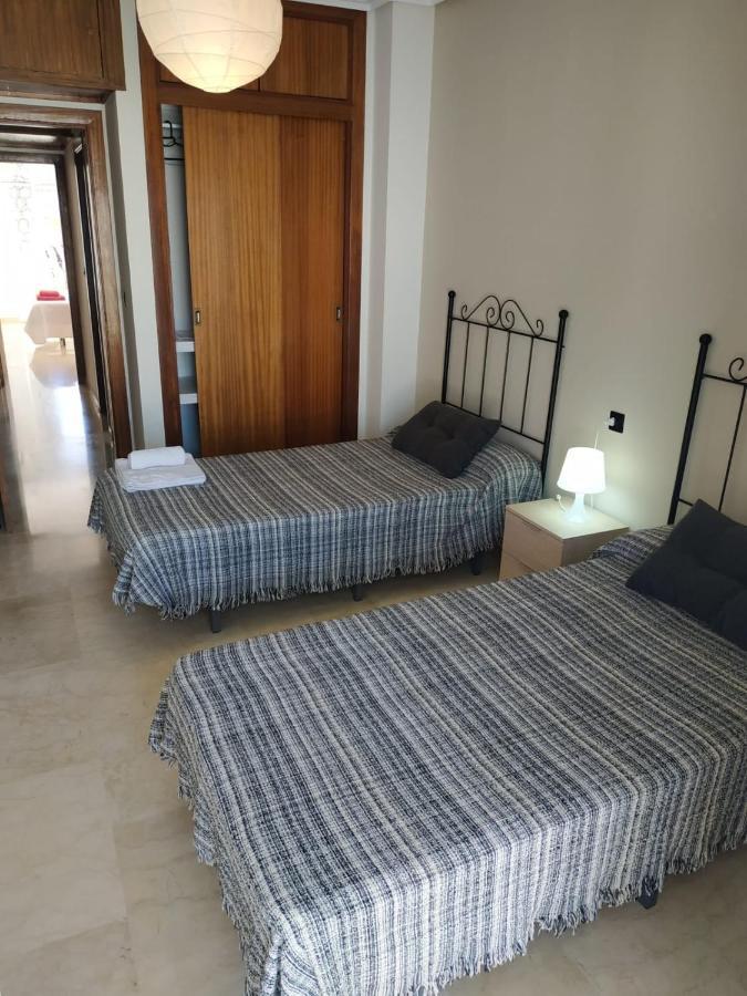 Appartement Vivienda Turistica Bufer à Úbeda Extérieur photo