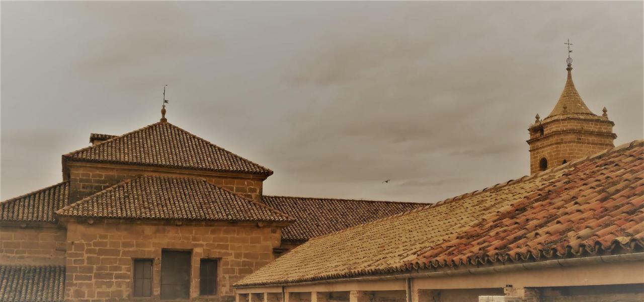 Appartement Vivienda Turistica Bufer à Úbeda Extérieur photo
